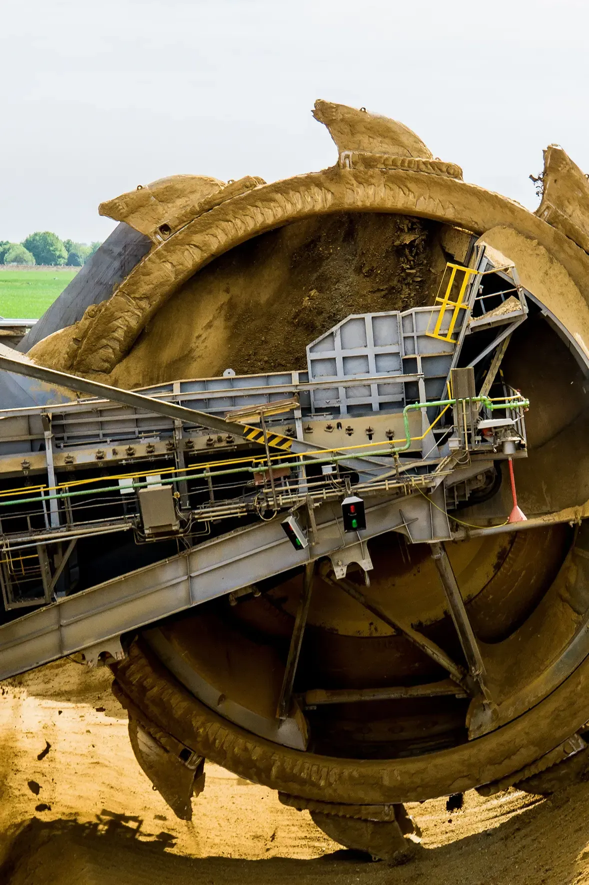 Mining & Resources